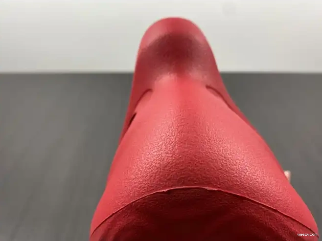 Adidas CW3355 Foam Yeezy Red 0703